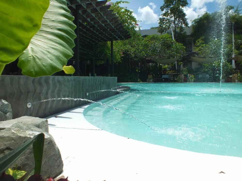 Mesra Business & Resort Hotel Samarinda Exterior photo