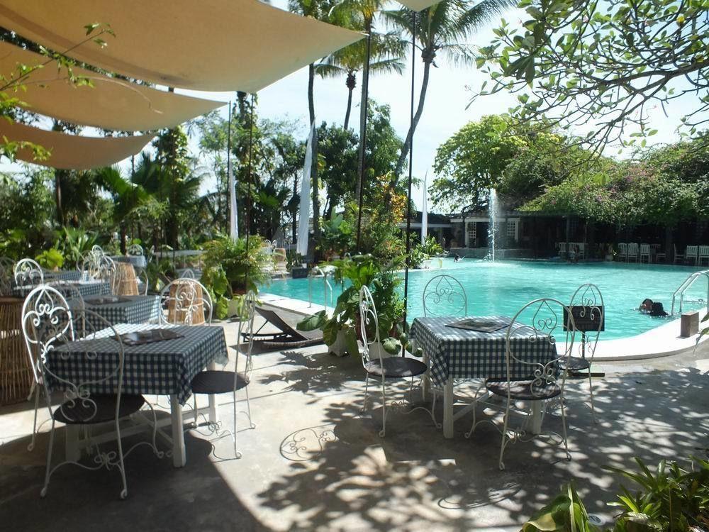 Mesra Business & Resort Hotel Samarinda Exterior photo